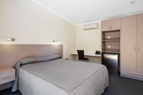 The View On Hannans - New Castle Holiday 6