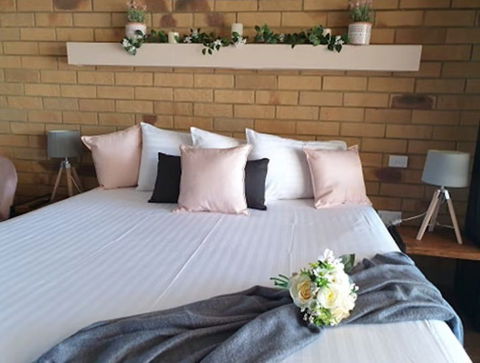Abacus Motel Mount Isa - New Castle Holiday 3