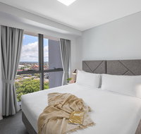 Meriton Suites Adelaide Street Brisbane - New Castle Holiday