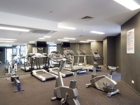 Oaks Aurora - New Castle Holiday 4