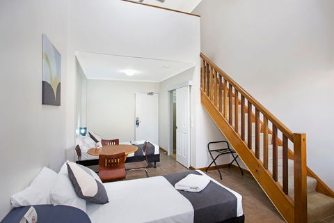 Econo Lodge City Palms Brisbane - New Castle Holiday 3