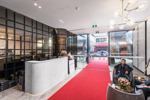 Arise Sky One - New Castle Holiday 1