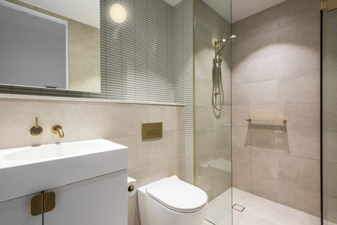 Arise Sky One - New Castle Holiday 2