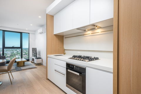 Arise Sky One - New Castle Holiday 9