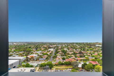 Arise Sky One - New Castle Holiday 10