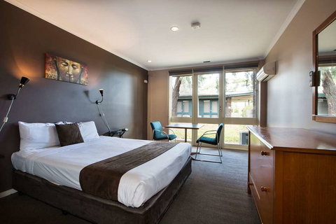 Burvale Hotel - New Castle Holiday 3