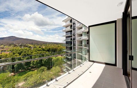 Astra Canberra Manhattan - New Castle Holiday 11