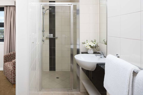 Rydges Mackay Suites - New Castle Holiday 14