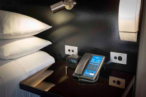 Hilton Cairns - New Castle Holiday 16