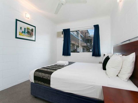 Cairns City Palms - New Castle Holiday 6