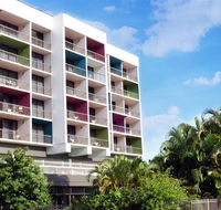 Cairns Plaza Hotel - New Castle Holiday
