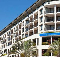 Mantra Esplanade - New Castle Holiday