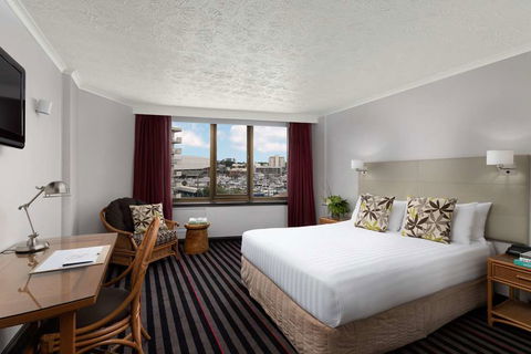 Rydges Southbank Townsville - New Castle Holiday 2