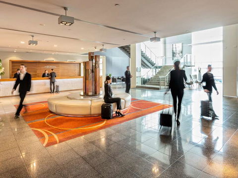 PARKROYAL Melbourne Airport - New Castle Holiday 2