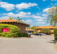 Nightcap at Wanneroo Tavern - New Castle Holiday