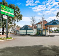Quality Inn  Suites Traralgon - New Castle Holiday