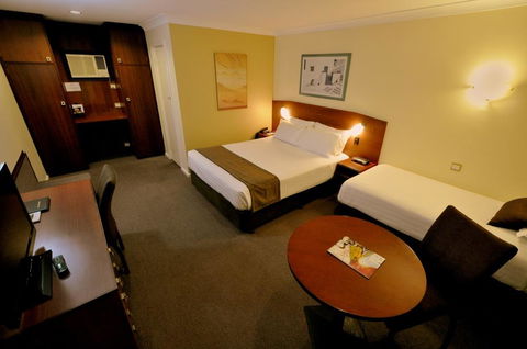 Hospitality Kalgoorlie, SureStay By BW - New Castle Holiday 1