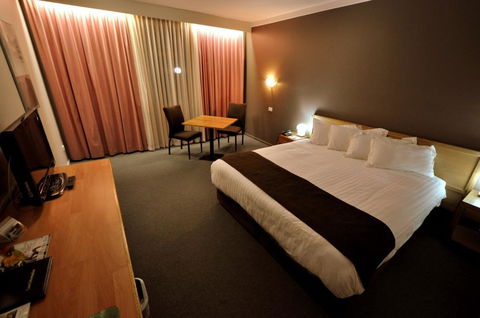 Hospitality Kalgoorlie, SureStay By BW - New Castle Holiday 2