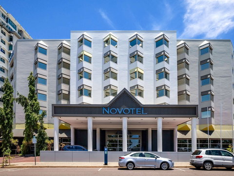 Novotel Darwin Atrium - New Castle Holiday 1