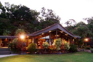 Trinity Beach Palace - New Castle Holiday 0