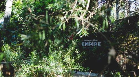 Empire Retreat - New Castle Holiday 0