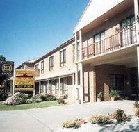 Holbrook Town Centre Motor Inn - New Castle Holiday