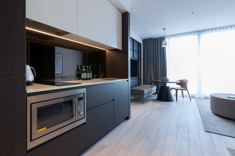 Skye Suites Green Square - New Castle Holiday 1