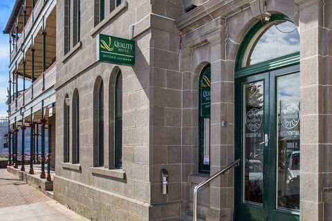 Quality Hotel Bentinck - New Castle Holiday 0