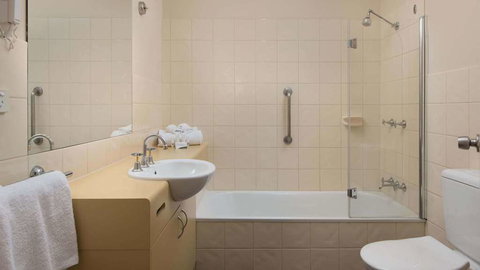 Country Club Villas - New Castle Holiday 3