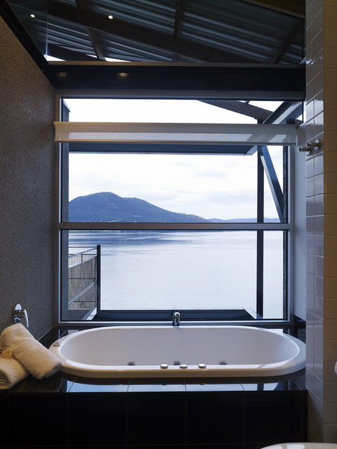 Mona Pavilions - New Castle Holiday 3