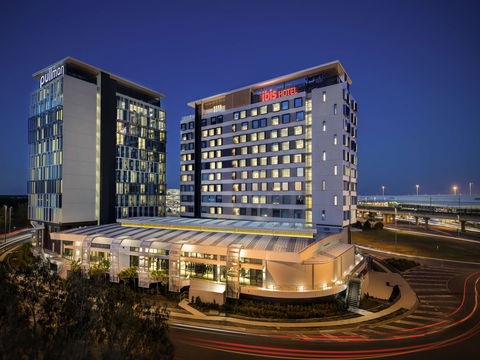 Ibis Brisbane Airport Hotel - New Castle Holiday 0
