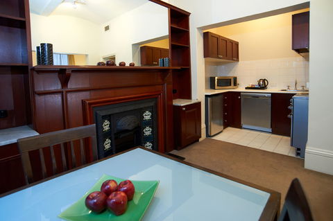 Gordon House Apartments - New Castle Holiday 2