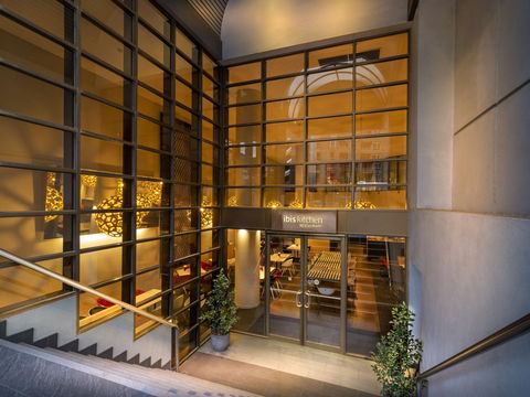 Ibis Hotel - New Castle Holiday 2