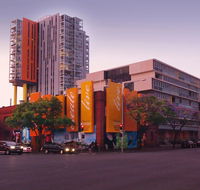 iStay Precinct - New Castle Holiday