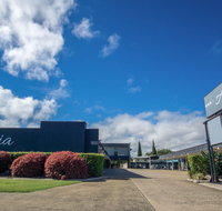 Acacia Motor Inn - New Castle Holiday