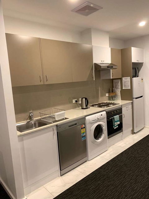 Adelaide Dress Circle Apartments - New Castle Holiday 2