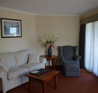 Gateway on Monash - New Castle Holiday