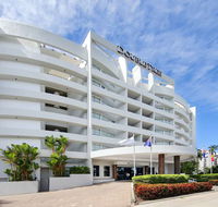 DoubleTree by Hilton Cairns - New Castle Holiday