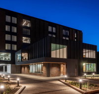 Hotel Verge Launceston - New Castle Holiday