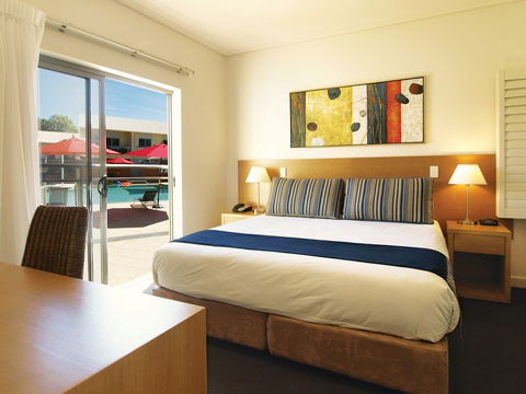 Oaks Broome - New Castle Holiday 2