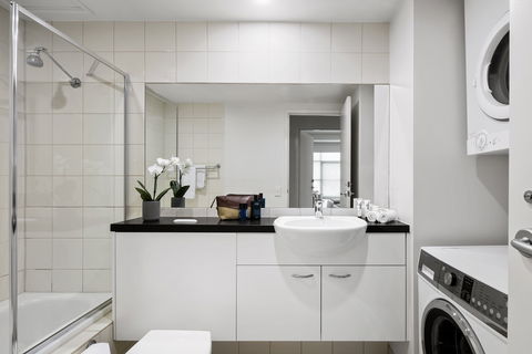 Quest Narre Warren - New Castle Holiday 2