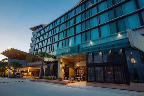 Eatons Hill Hotel - New Castle Holiday 0