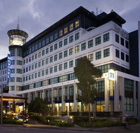 Novotel Glen Waverley - New Castle Holiday