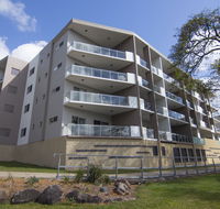 Itara  Jacana Apartments - New Castle Holiday