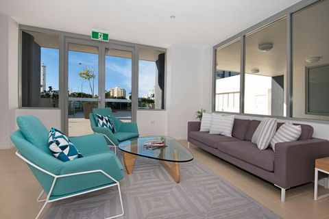 Allure Hotel And Apartments - New Castle Holiday 1