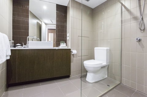 Hotel Grand Chancellor Townsville - New Castle Holiday 2