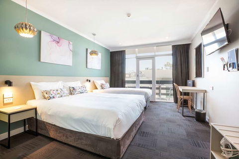 Watermark Glenelg - New Castle Holiday 2