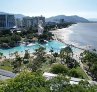 Pacific Hotel Cairns - New Castle Holiday