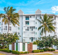201 Lake Street - Cairns - New Castle Holiday