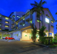 Cairns Sheridan Hotel - New Castle Holiday